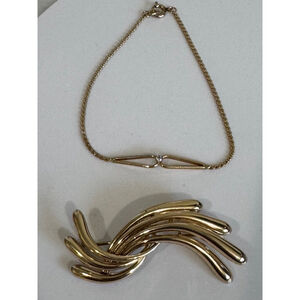Vintage 2 piece Krementz crystal station chain bracelet & brooch gold- tone.